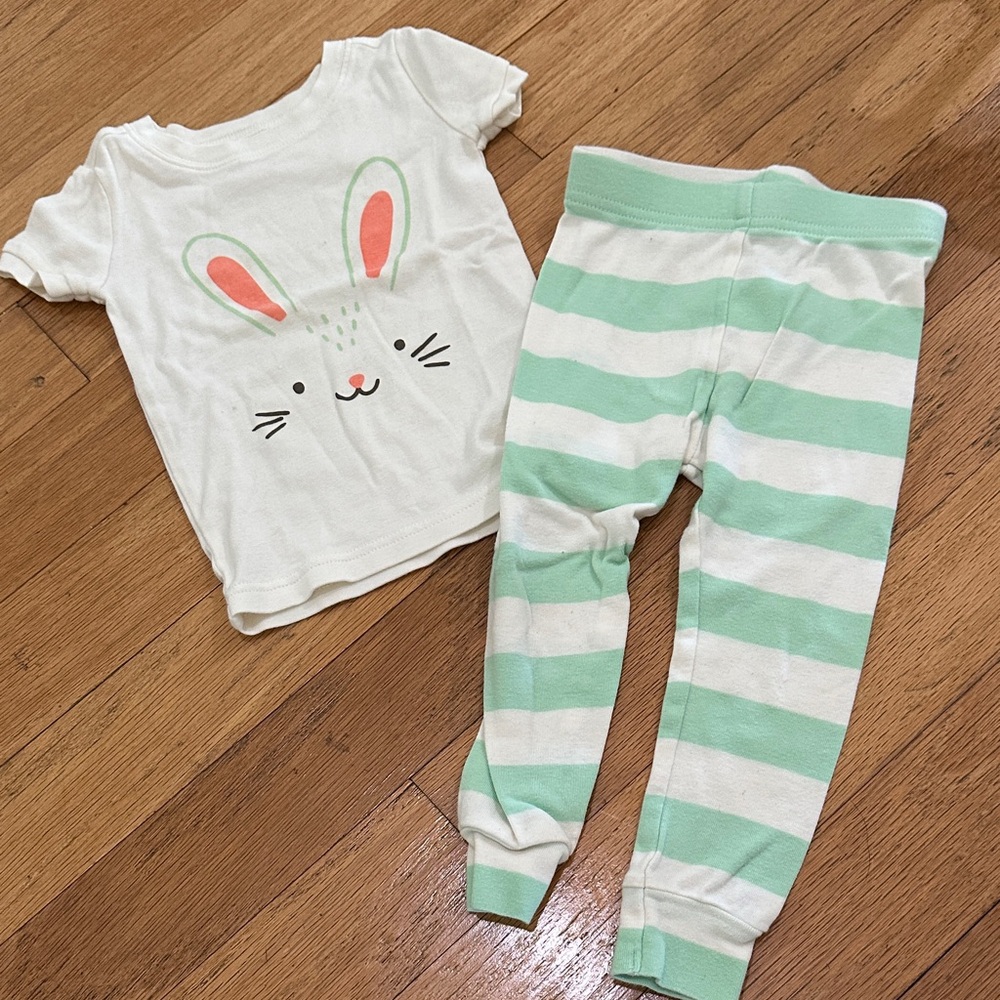 Old Navy White and Mint Bunny Pajama Set for Kids